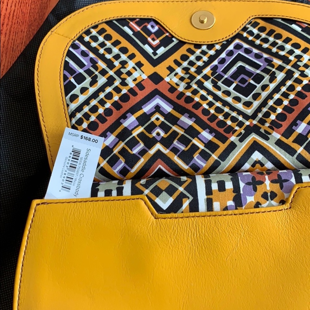 NWT Vera Bradley Yellow Sidesaddle Crossbody bag